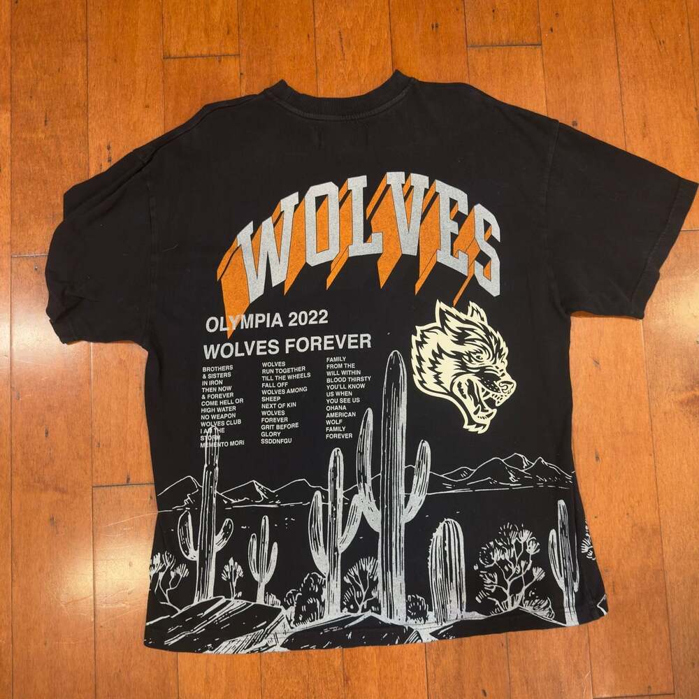 Darc Sport Wolves Club Olympia 2022 Graphic T-Shirt Size Large